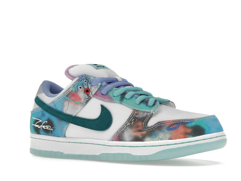 Nike SB Dunk Low Futura Laboratories Bleached Aqua, vista a 360 gradi 4 di 36