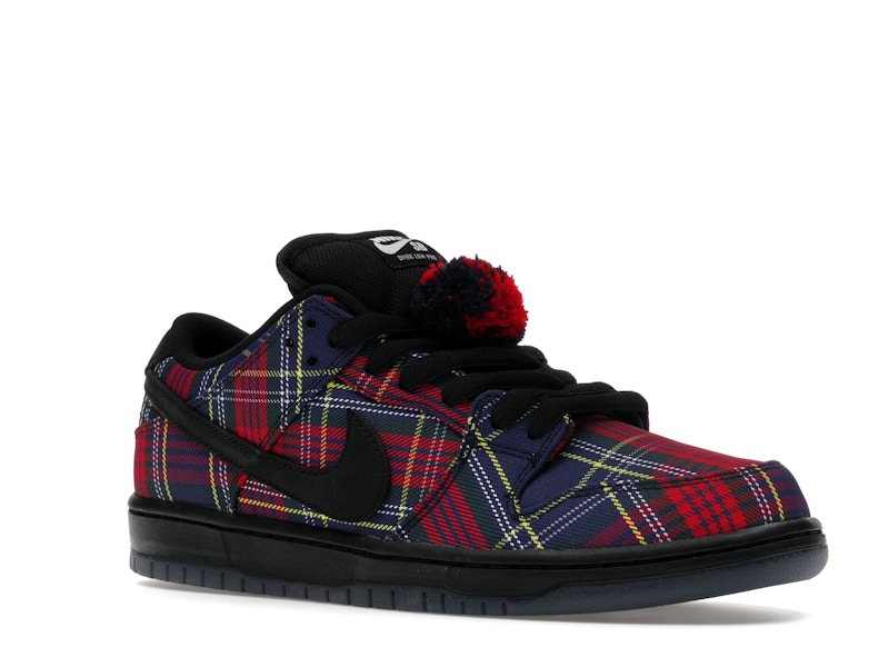 Nike SB Dunk Low Nardwuar, vista a 360 gradi 5 di 36