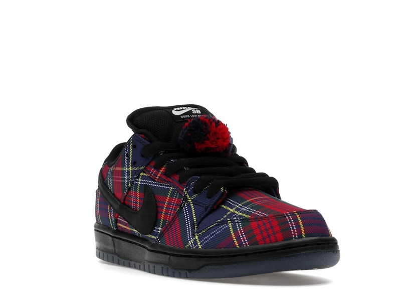 Nike SB Dunk Low Nardwuar, vista a 360 gradi 7 di 36