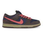 Nike SB Dunk Low Pro Baroque Brown Adobe, vista a 360 gradi 1 di 36