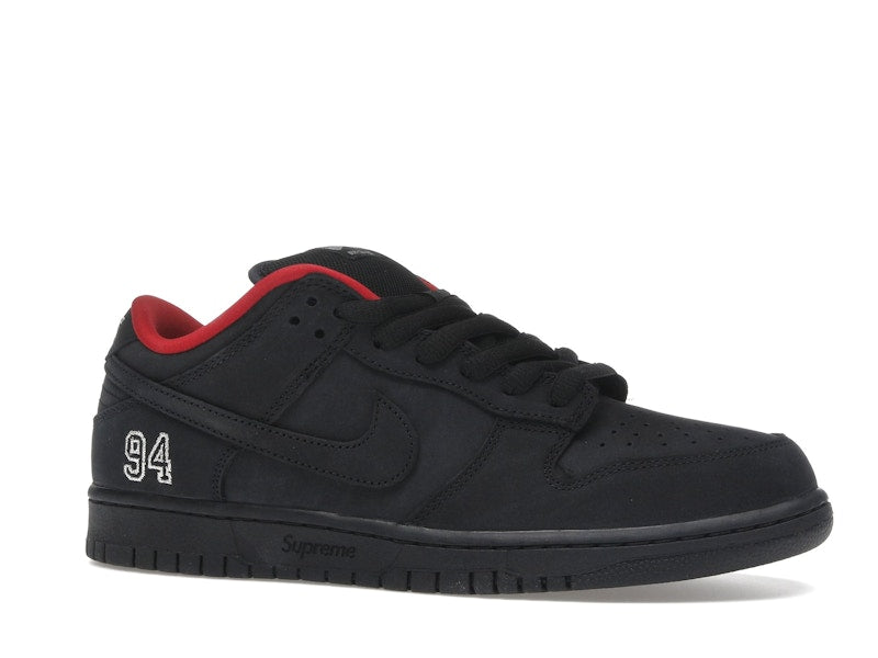 Nike SB Dunk Low Supreme 94 Black, vista a 360 gradi 3 di 36