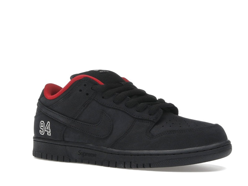 Nike SB Dunk Low Supreme 94 Black, vista a 360 gradi 4 di 36