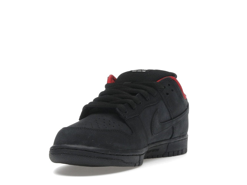 Nike SB Dunk Low Supreme 94 Black, vista a 360 gradi 13 di 36