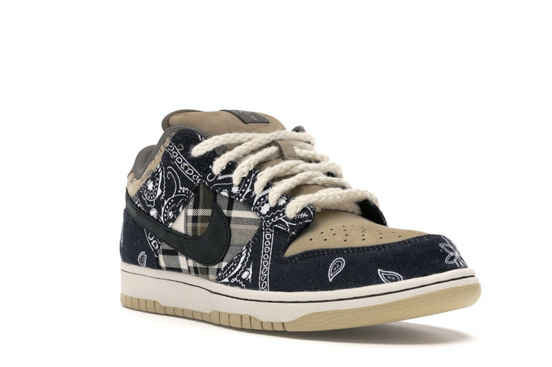 Nike SB Dunk Low Travis Scott, vista a 360 gradi 6 di 36