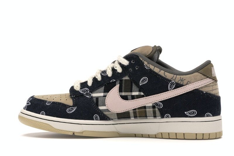 Nike SB Dunk Low Travis Scott, vista a 360 gradi 20 di 36