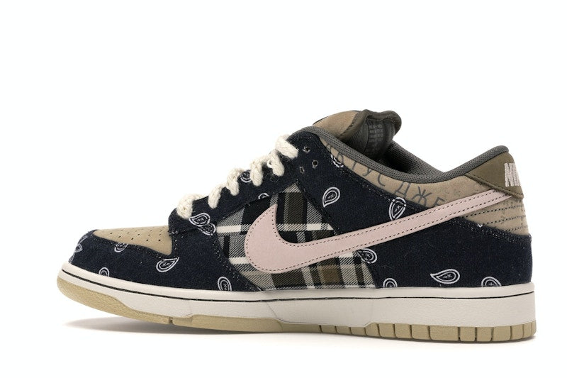 Nike SB Dunk Low Travis Scott, vista a 360 gradi 21 di 36