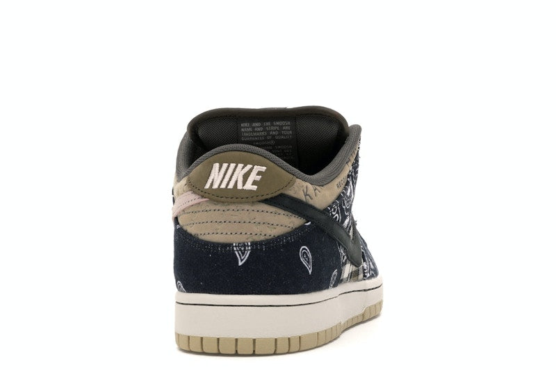 Nike SB Dunk Low Travis Scott, vista a 360 gradi 29 di 36