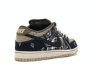 Nike SB Dunk Low Travis Scott, vista a 360 gradi 32 di 36