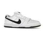 Nike SB Dunk Low White Black, vista a 360 gradi 3 di 36