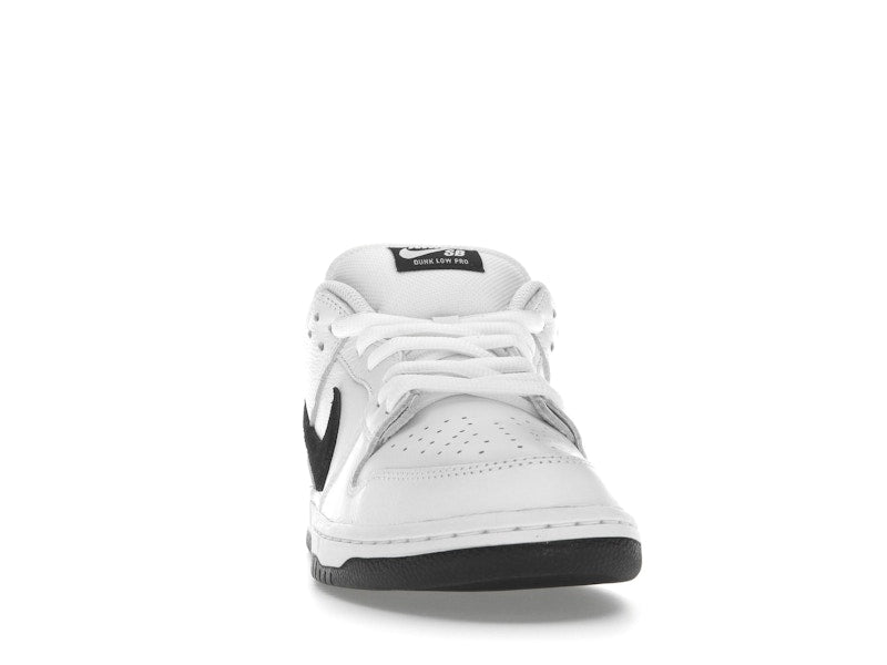 Nike SB Dunk Low White Black, vista a 360 gradi 9 di 36