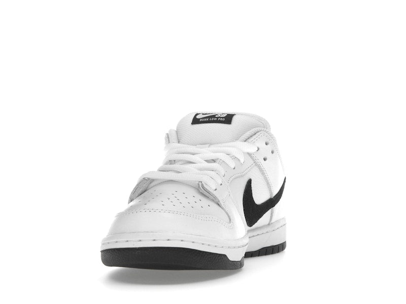 Nike SB Dunk Low White Black, vista a 360 gradi 12 di 36