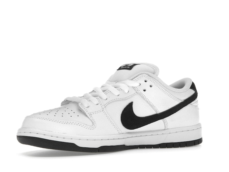 Nike SB Dunk Low White Black, vista a 360 gradi 16 di 36