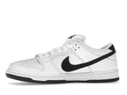 Nike SB Dunk Low White Black, vista a 360 gradi 18 di 36