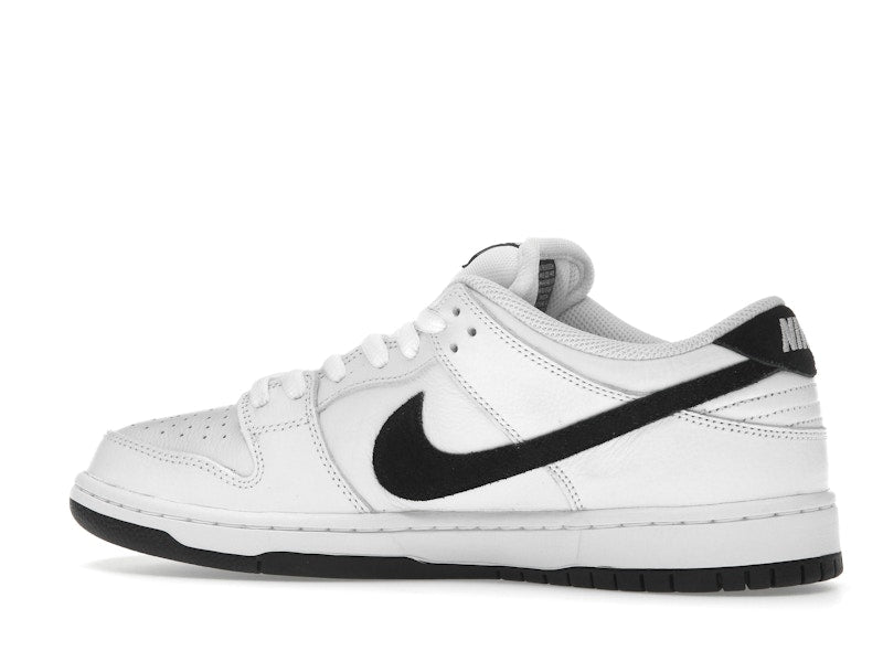 Nike SB Dunk Low White Black, vista a 360 gradi 21 di 36
