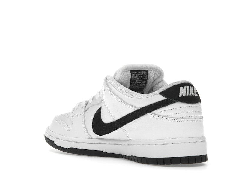 Nike SB Dunk Low White Black, vista a 360 gradi 24 di 36